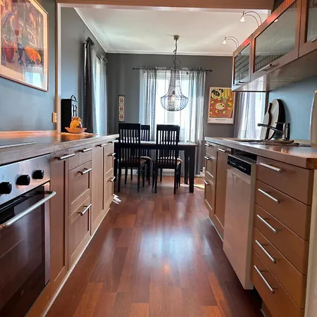 Koselig Med Unik Utsikt Orsvag