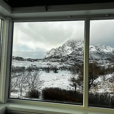 Koselig Med Unik Utsikt