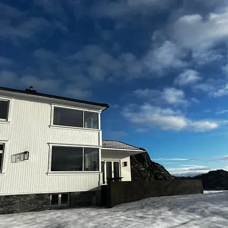 شقة Koselig Med Unik Utsikt